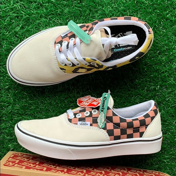 VANS COMFYCUSH ERA MIXED MEDIA WHITE/MULTI WMNS - Picture 14 of 16